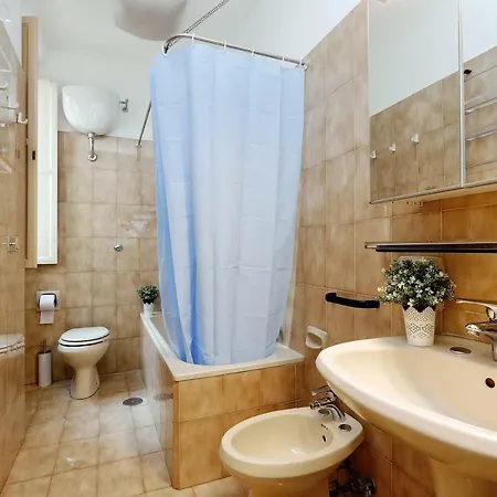 Apartment Borgo Pio Spacious