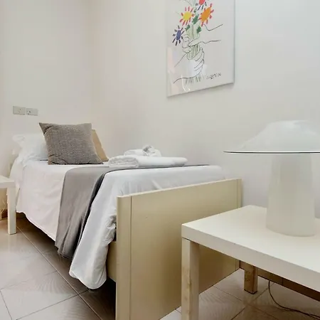 Apartment Borgo Pio Spacious *