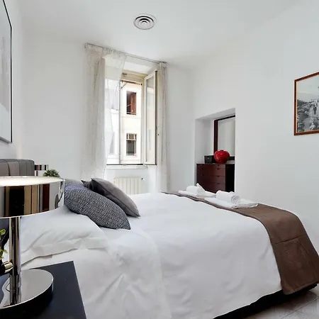 Borgo Pio Spacious